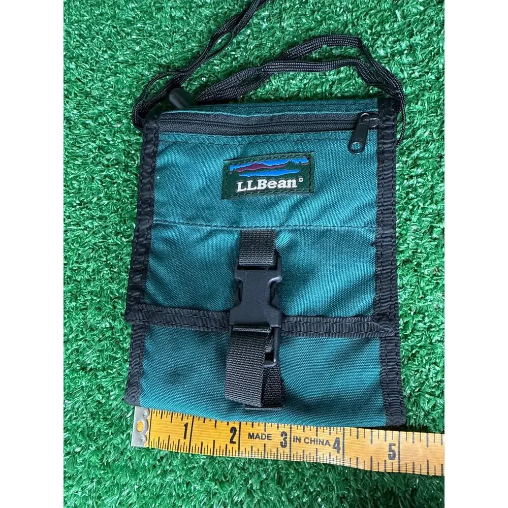 Vintage LL Bean Nylon Messenger Crossbody Hiking Bag Green 90s